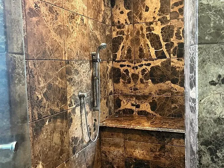 Lage Tiled Shower Upstairs Bath