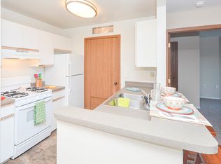 11551 Quirk Rd #4-669, Belleville, MI 48111