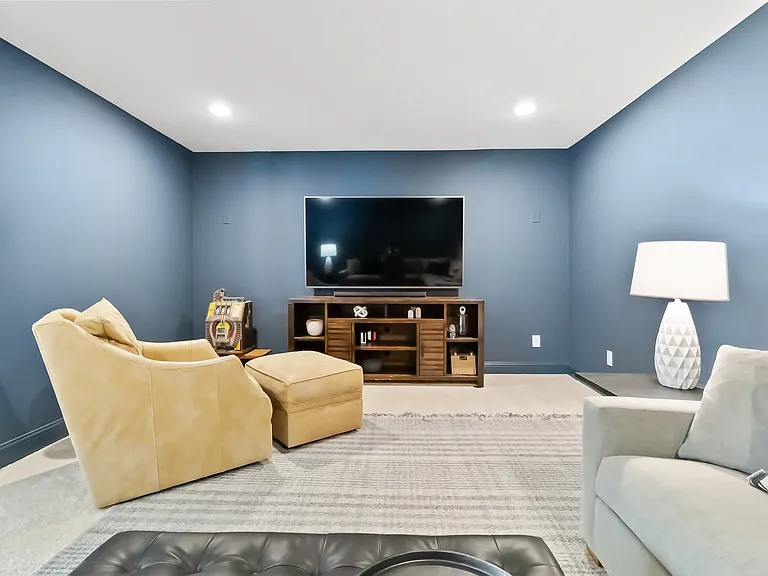 1812 Scotney Ct — Photo 24
