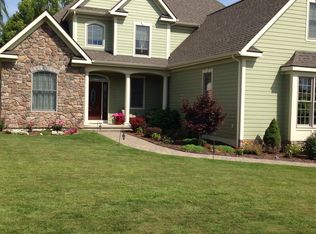 6 Kelvin Ln, Plattsburgh, NY 12901