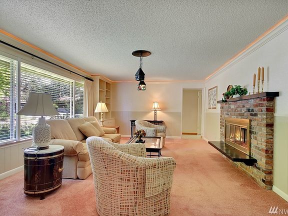 4th image of 11218 58th Ave SW