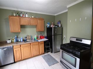 207 Ohio Ave #1, Providence, RI 02905