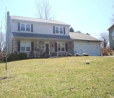 Completely Remodeled 3BR 2.5 Bath