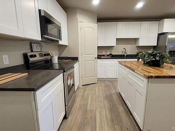 2nd image of 4020 Cliff St