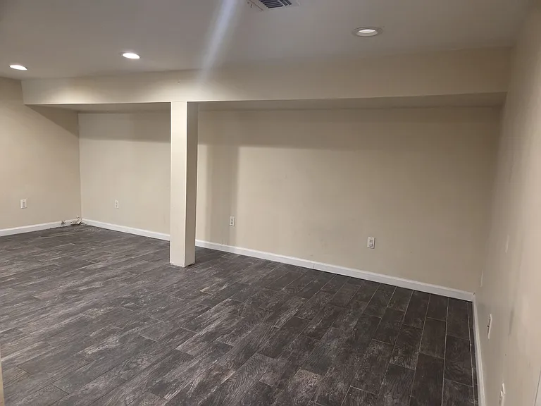Large Livingroom Dining Area