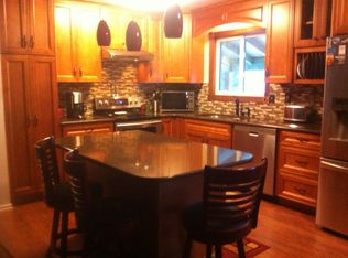 22612 Robinson Rd, Chugiak, AK 99567