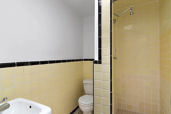 Rented by Clocktower Properties | media 23