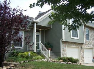 2112 SW 1st St, Lees Summit, MO 64081