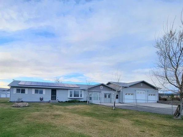 1040 Wild Wind Rd, Helena, MT 59602
