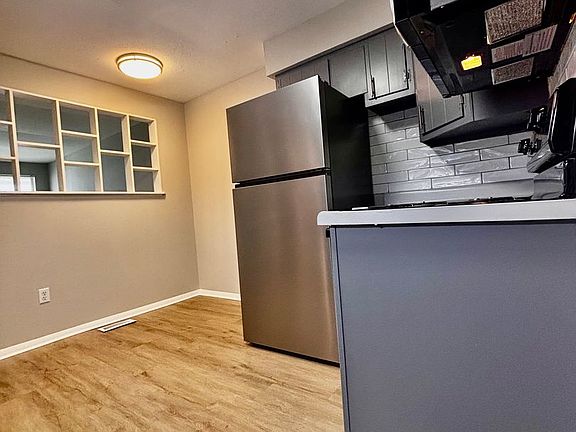 4th image of 314 Kenbrook Dr APT 7