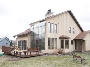 5795 Fikes Rd, Memphis, NY 13112