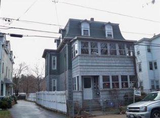 37 Pierce St, Hyde Park, MA 02136