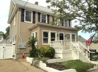 223 Jackson St, Oceanside, NY 11572