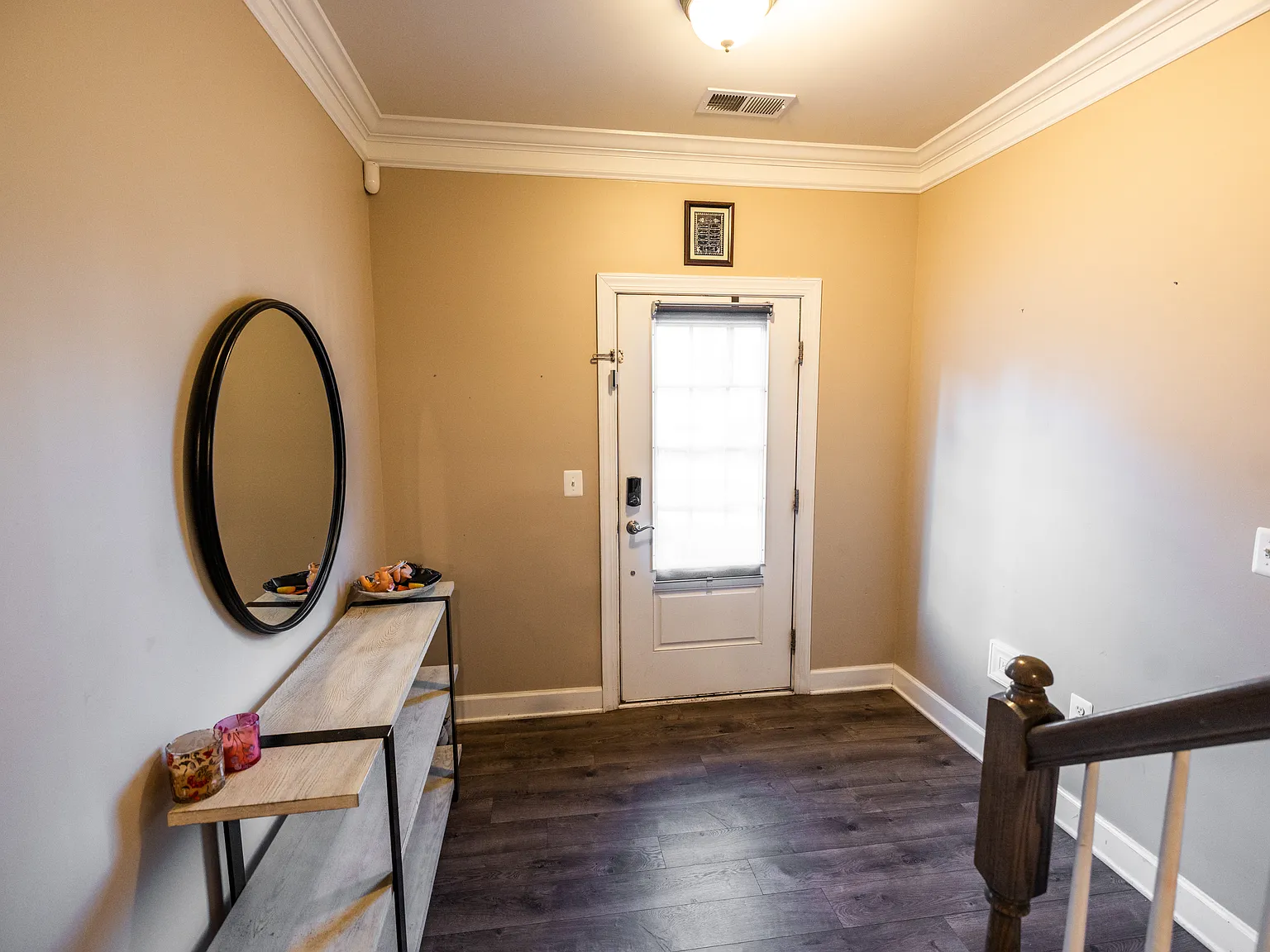 3 bed, 3.5 bath, 2133 sqft, $3,050 — Photo 3