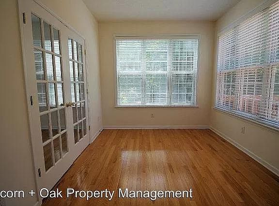 5th image of 6 Silverwood Ct