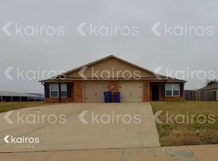 3893 E Thomas St #B, Siloam Springs, AR 72761