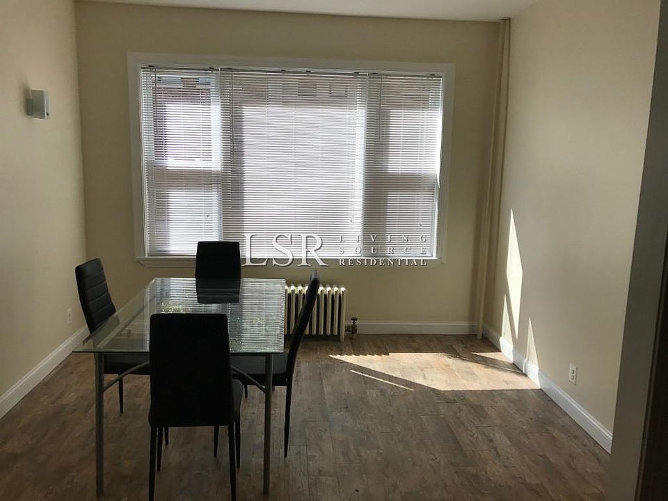 1st image of 111 Bay 7th St #2