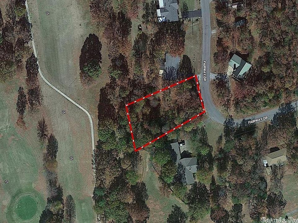2nd image of 401 Fairway Dr