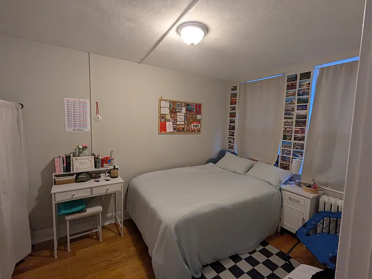 220 Hanover St #19 — Photo 4