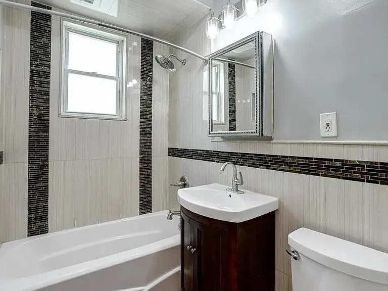 270 Stevens Ave — Photo 12
