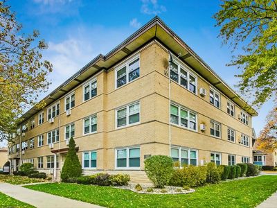 6801 N Ozark Ave APT 2H, Chicago, IL, 60631