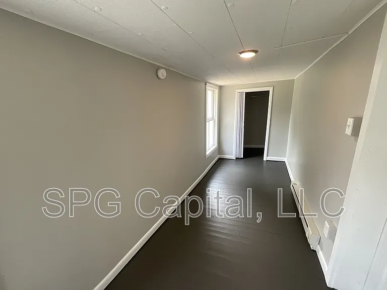 115 N Penn St — Photo 8