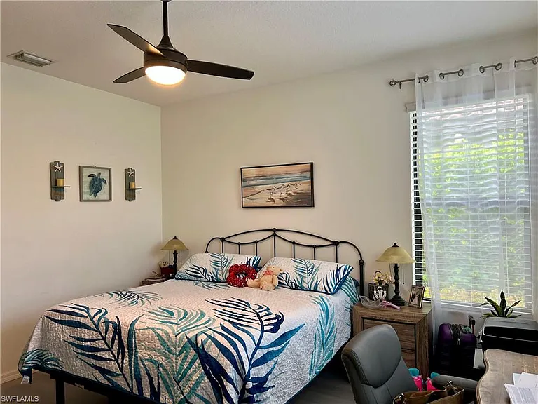 5507 Useppa Dr — Photo 9
