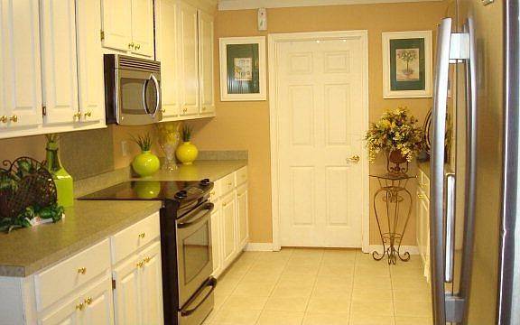 4th image of 203 Sunline Dr