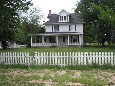 2nd image of 10433 Morrow Woodville Rd