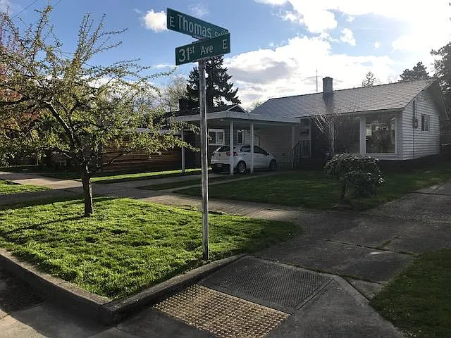 233 31st Ave E — Photo 7