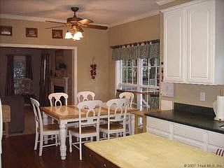 Kitchen looking into Family Room