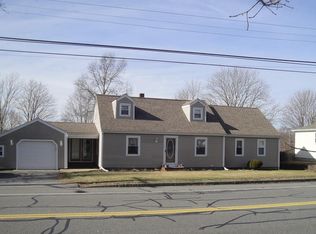 319 Slocum Rd, Dartmouth, MA 02747