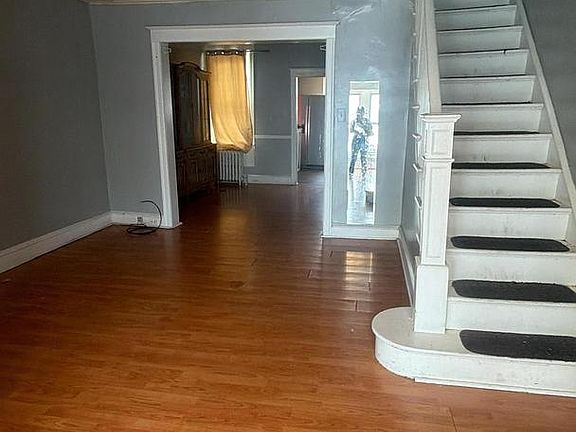 5th image of 4721 Rorer St