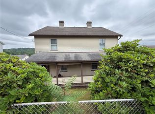 66 Beech St, Muse, PA 15350