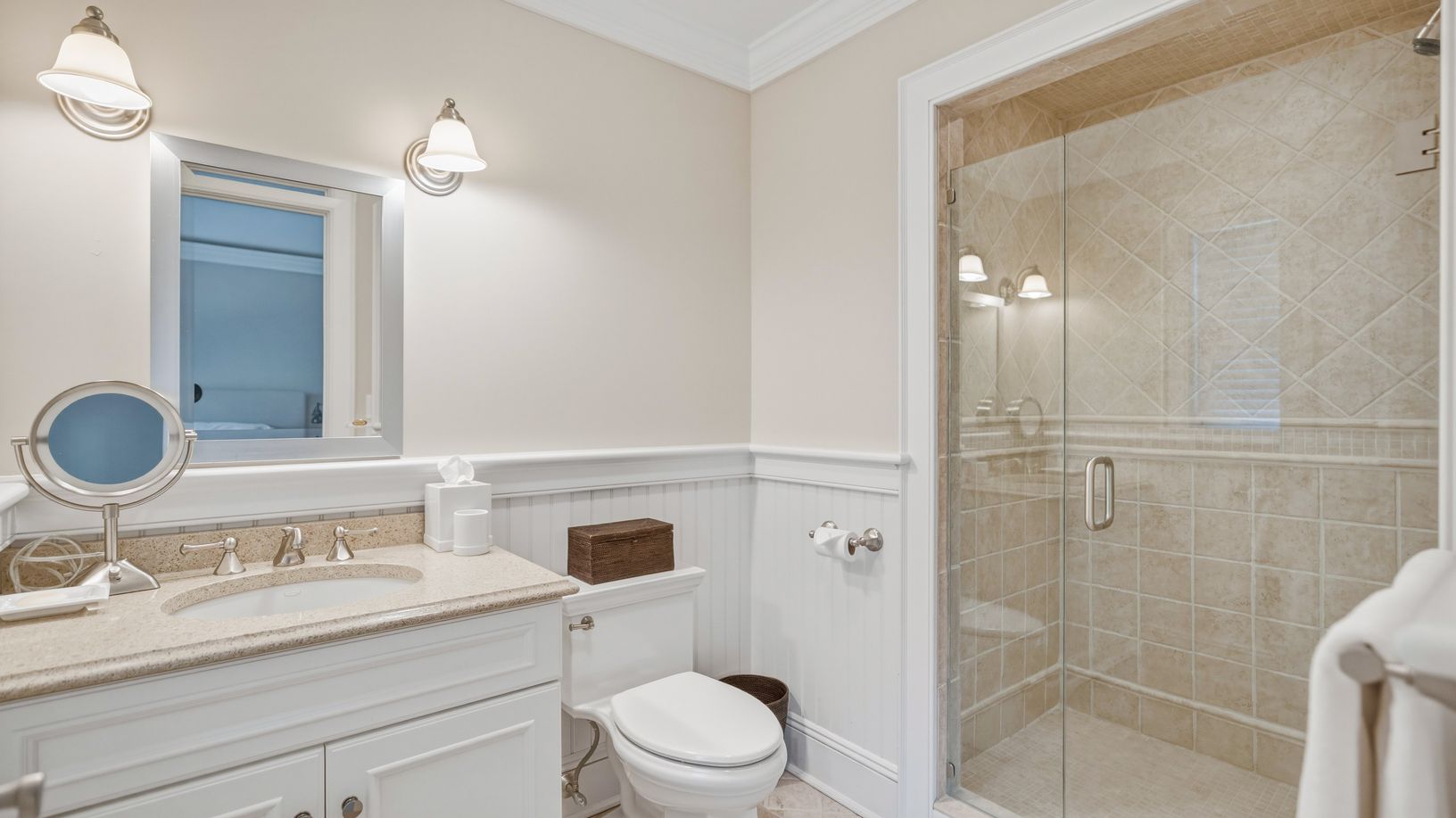  Guest Bath 2