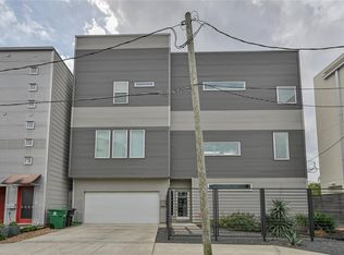 3002 Hawkins St, Houston, TX 77003