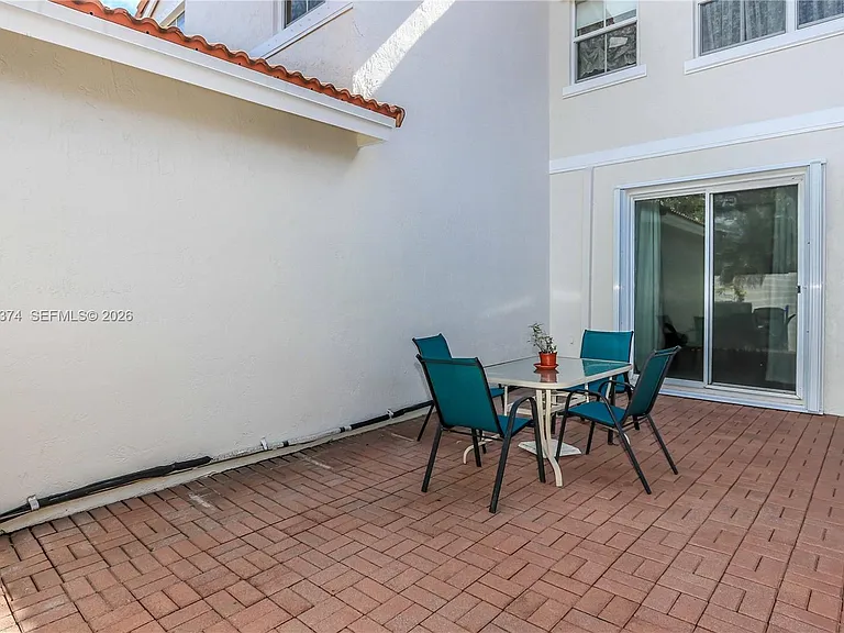 1521 Seagrape Way #1521 — Photo 32