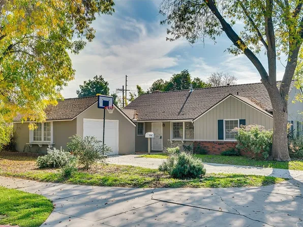13956 Hartland St, Van Nuys, CA 91405