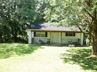 1262 Phillips Dr, Cookeville, TN 38501