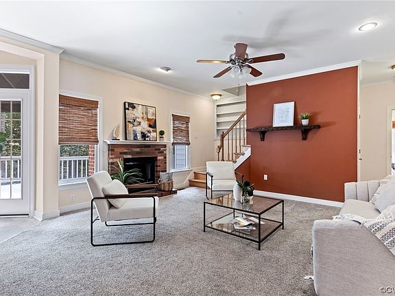 5th image of 8093 Crown Colony Pkwy