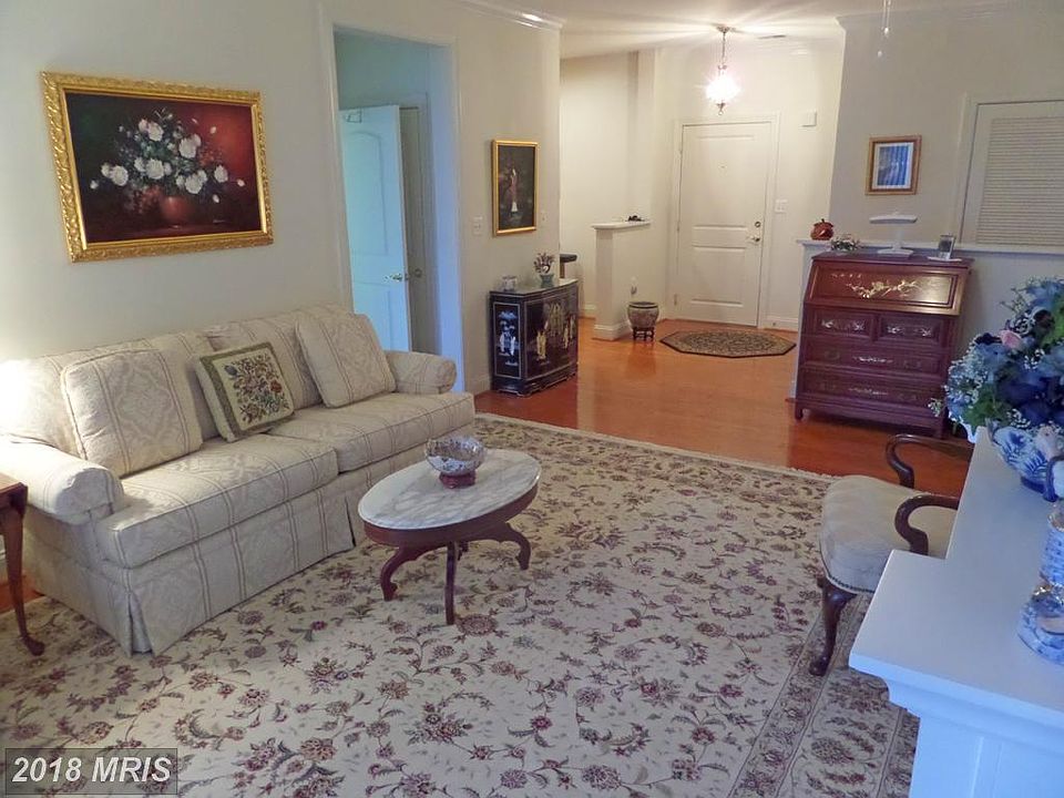 1st image of 902 Macphail Woods Xing APT 3A
