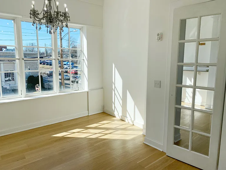 15 W River St #2B — Photo 7