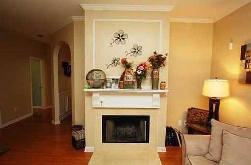 5th image of 4742 Longcourt Dr