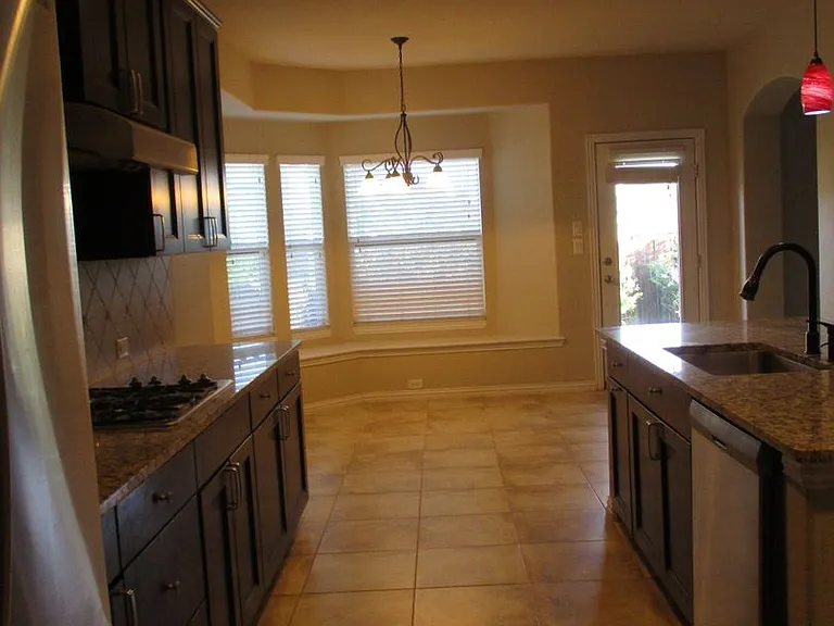 2505 Mesa Glen Dr — Photo 21