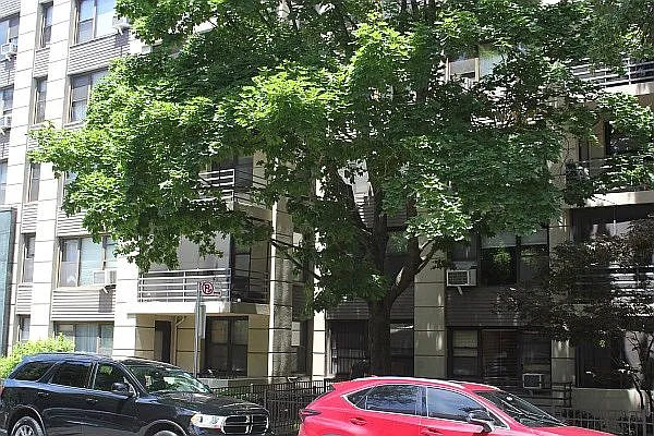 98-22 63rd Dr APT 8D photo 1