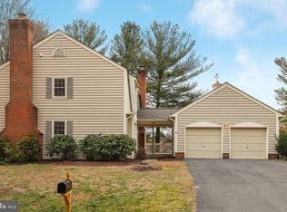 10104 Gravier Ct, Gaithersburg, MD 20886