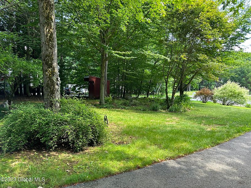 4th image of 5 Acer Drive