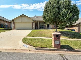 2319 Shell Dr, Midwest City, OK 73130