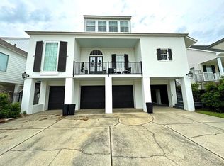 119 Mabel Dr, Madisonville, LA 70447
