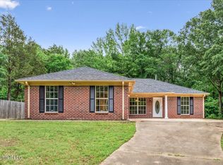 119 Vance Cv, Byhalia, MS 38611